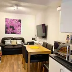 Swansea City Centre - 4 Bed Townhouse